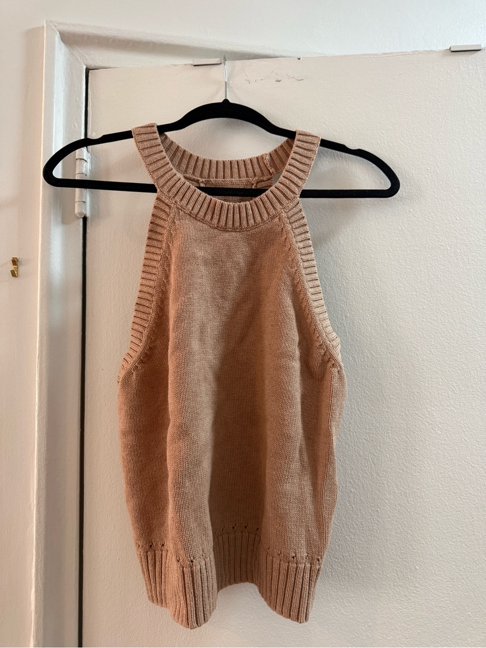 Banana Republic Chunky Halter Tank - Picture 2 of 4